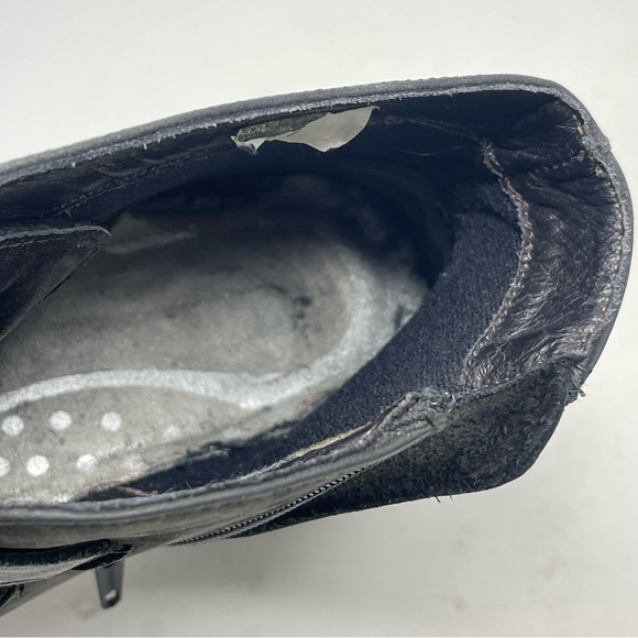 NAOT Calima Ankle Boots Womens 8 Black Crackled Leather 3 Buckle Straps Side Zip - Picture 11 of 13